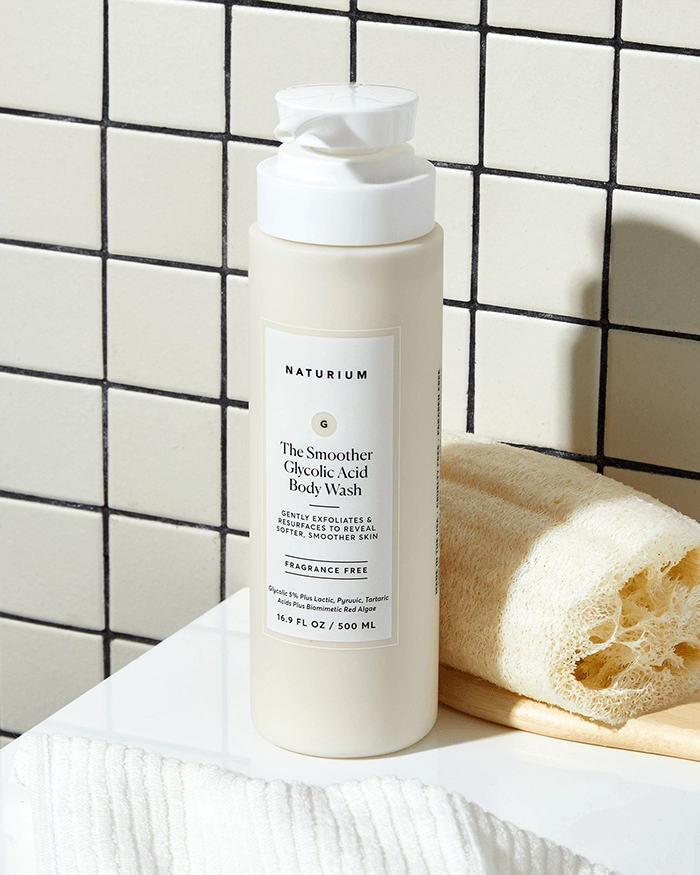 The Smoother Glycolic Acid Exfoliating Body Wash Body NATURIUM 